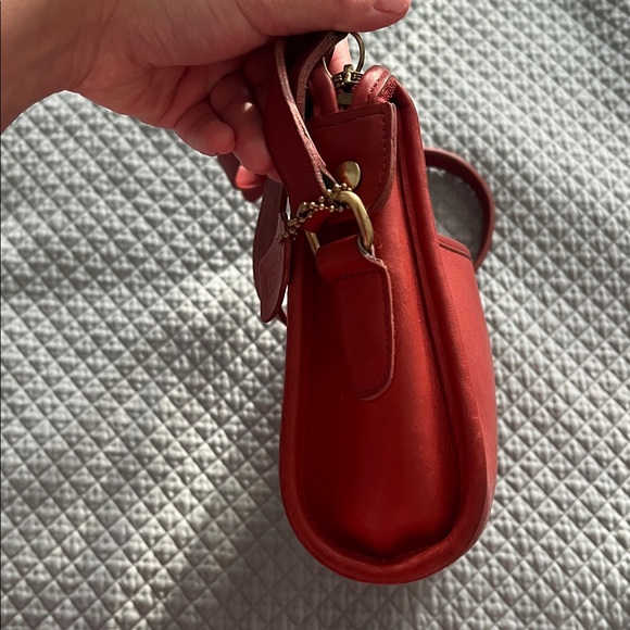 Coach Vintage Taylor Crossbody #9944 - Picture 6 of 14